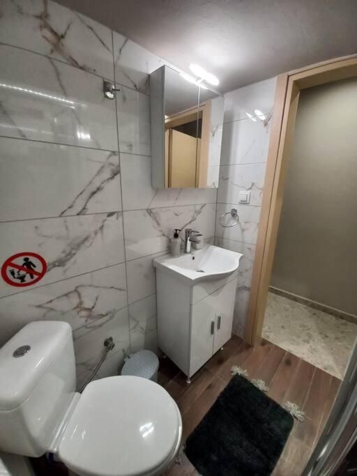 Kassandrou Deluxe Apartment سالونيك المظهر الخارجي الصورة